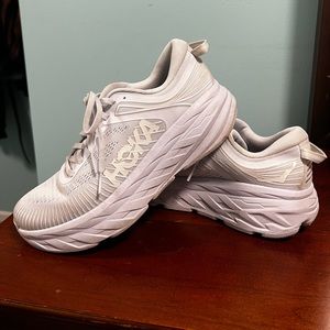 Hoka One One Bondi 7